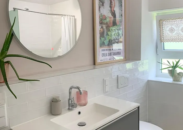 Semesterbostad Casa Diego Mit Garten *